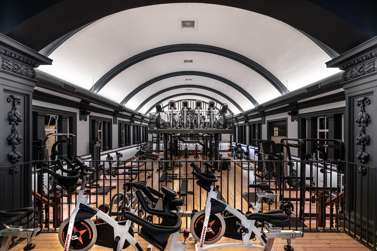 LUXE Fitness Constructing Excellence